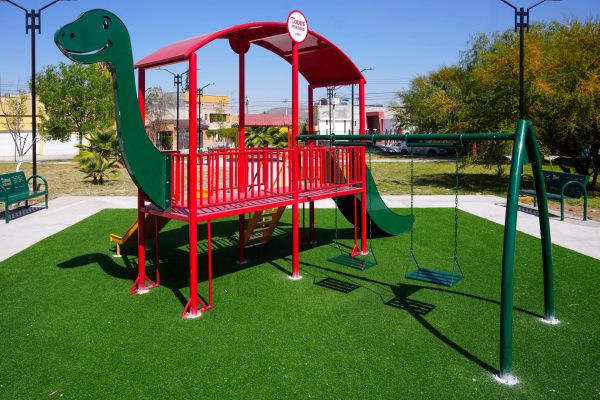 Avanza rehabilitación de la Plaza Villamagna en Ramos Arizpe