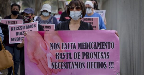 Crisis de medicamentos continúa: 73% de mexicanos reporta desabasto