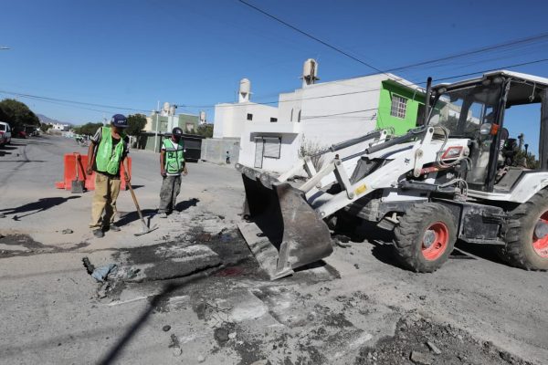 Avanza Gobierno Municipal en la rehabilitación de vialidades en colonias de Saltillo