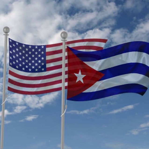 Negociación entre EE.UU. y Cuba apunta a transición o cambio de régimen en la isla: Pascoe