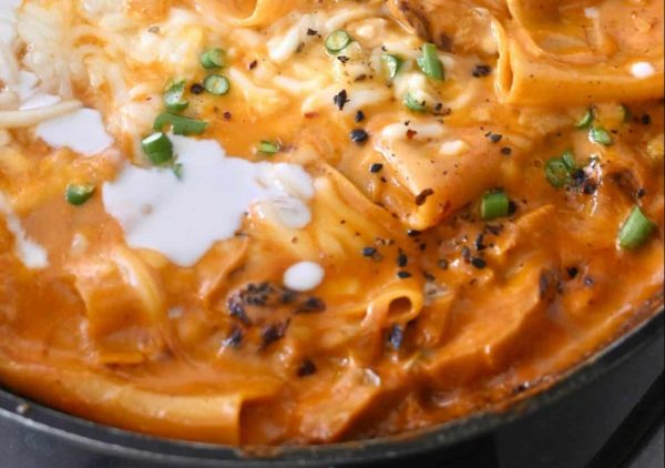 RECETA VEGANA.: PASTA DE LASAÑA A LA SARTÉN: FÁCIL Y RÁPIDO