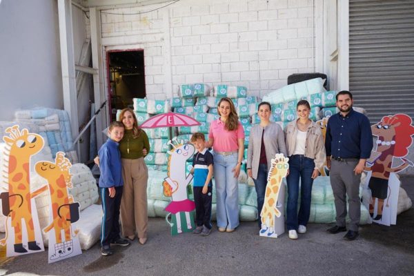 Recibe DIF Saltillo 14 mil 200 pañales gracias a Corazones Voluntarios