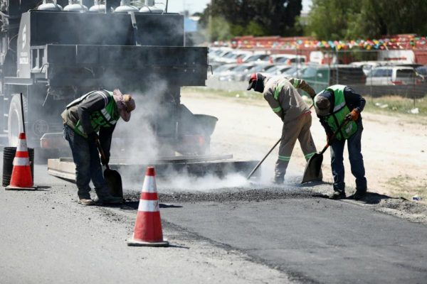 Rehabilita Gobierno Municipal calles de la colonia Agua Nueva