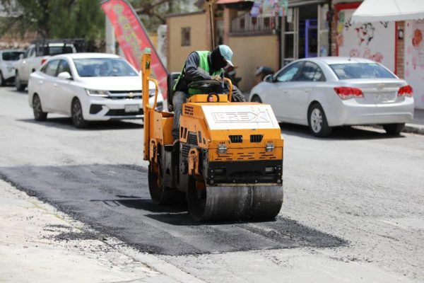 Intensifica Javier Díaz rehabilitación de calles al sur de Saltillo