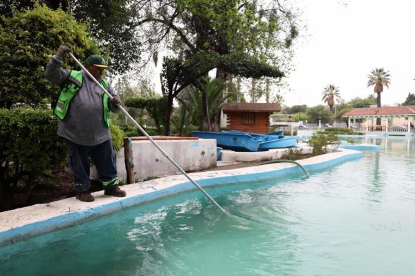 Embellece Javier Díaz espacios emblemáticos del Centro Histórico de Saltillo