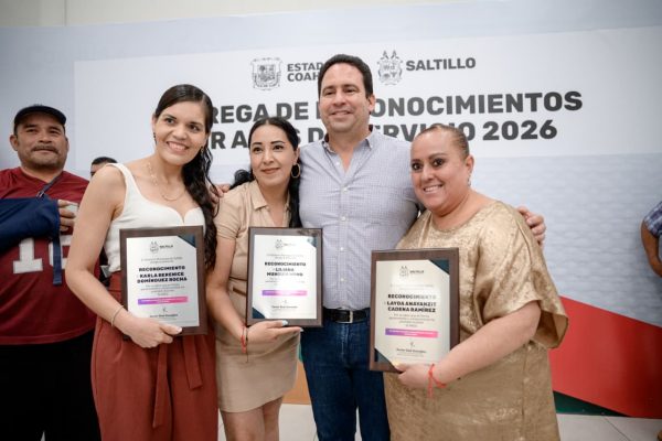 Reconocen el esfuerzo y entrega de trabajadores municipales de Saltillo