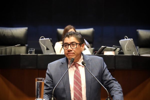 Saúl Monreal ‘tira la toalla’ y descarta competir por candidatura de Zacatecas: ‘Morena me lo dejó claro’