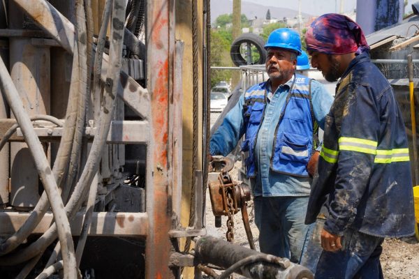 Trabaja Ramos Arizpe en mantenimiento de infraestructura hidráulica