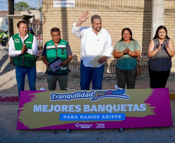 *Con el apoyo de Manolo Jiménez avanza "Todos por Más Banquetas" en Ramos Arizpe*