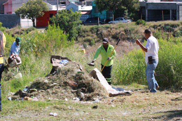 Atiende Gobierno de Saltillo cauce de arroyo en Lomas Verdes