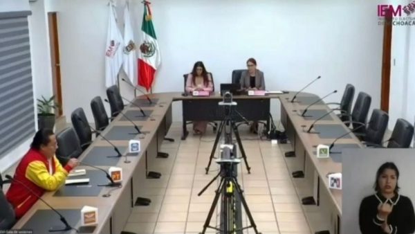 En sala vacía, rinde protesta presidenta provisional de Instituto Electoral de Michoacán
