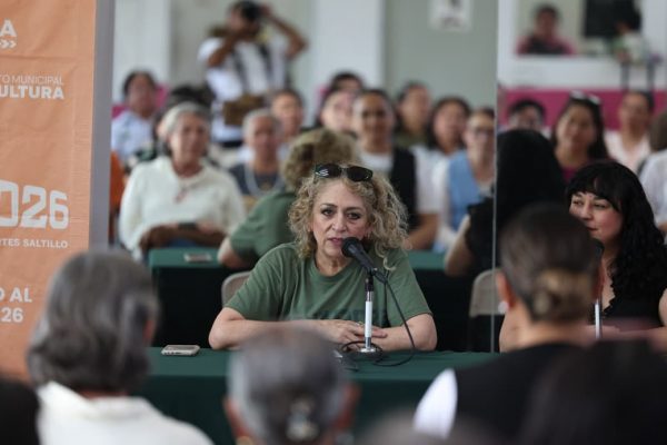 Lleva el FINA 2026 la literatura a los centros comunitarios