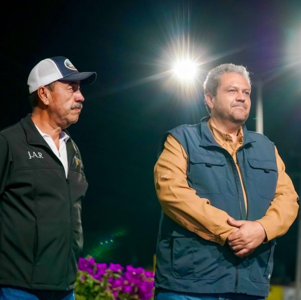 *Ilumina Ramos Arizpe sus calles para brindar mayor seguridad*