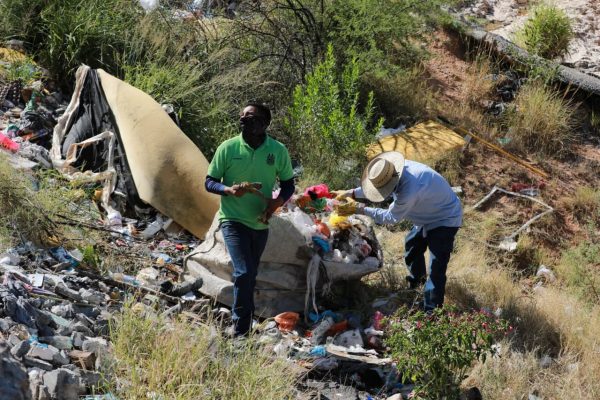 Mantiene Javier Díaz limpieza de arroyos en Mirasierra