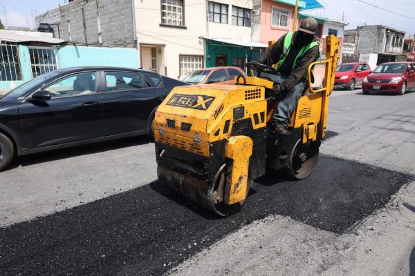 Rehabilita Javier Díaz más vialidades en El Toreo