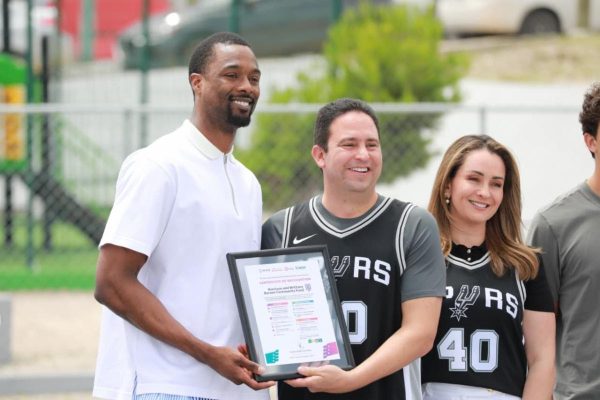 Deporte y recreación en las 3 plazas rehabilitadas por Harrison Barnes