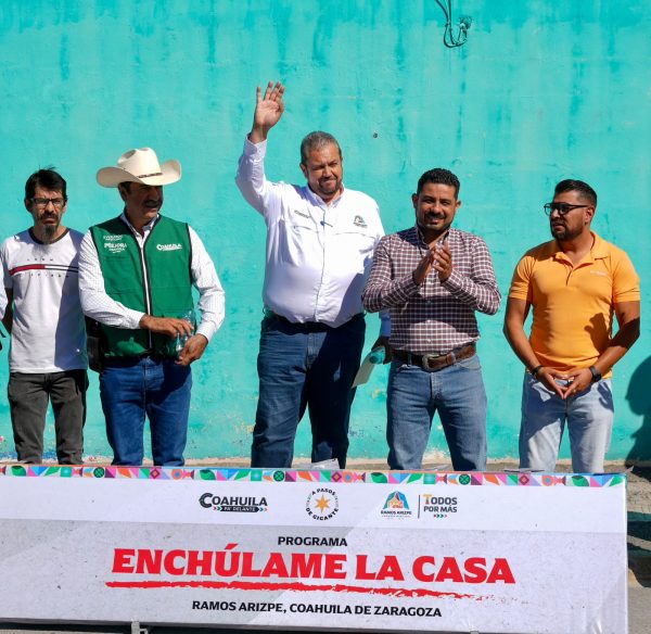 Con apoyo de Manolo Jiménez continúa en Ramos “Enchúlame la Casa”