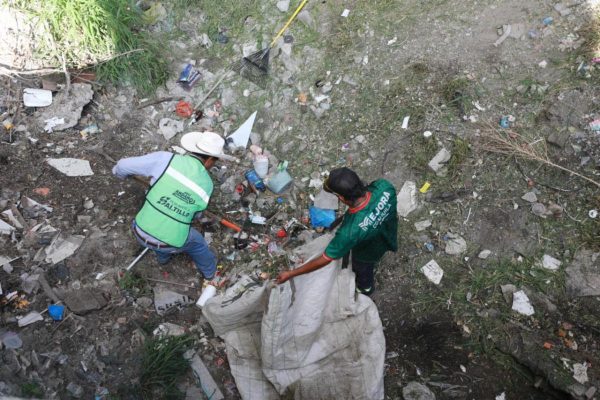 Fortalece Javier Díaz limpieza de plazas y arroyos por todo Saltillo