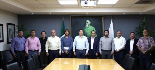 Acuerdan Javier Díaz, CFE y Agsal coordinación para garantizar servicio del agua