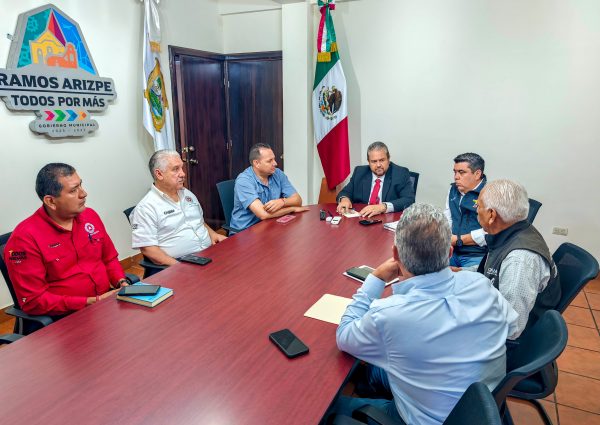 Gestiona Tomás Gutiérrez atención integral ante riegos por cauce del arroyo la encantada